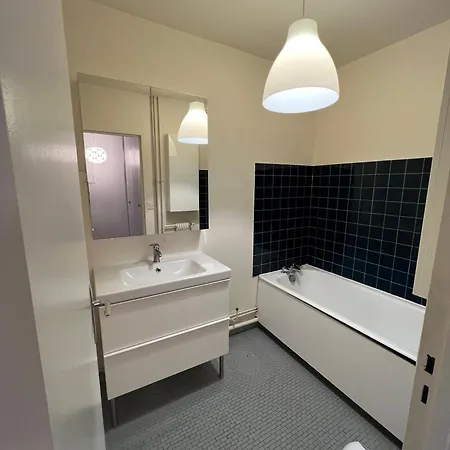 2 Pièces Appartement