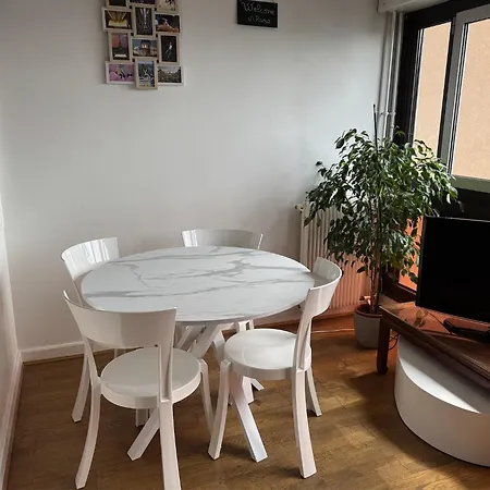 2 Pièces Appartement